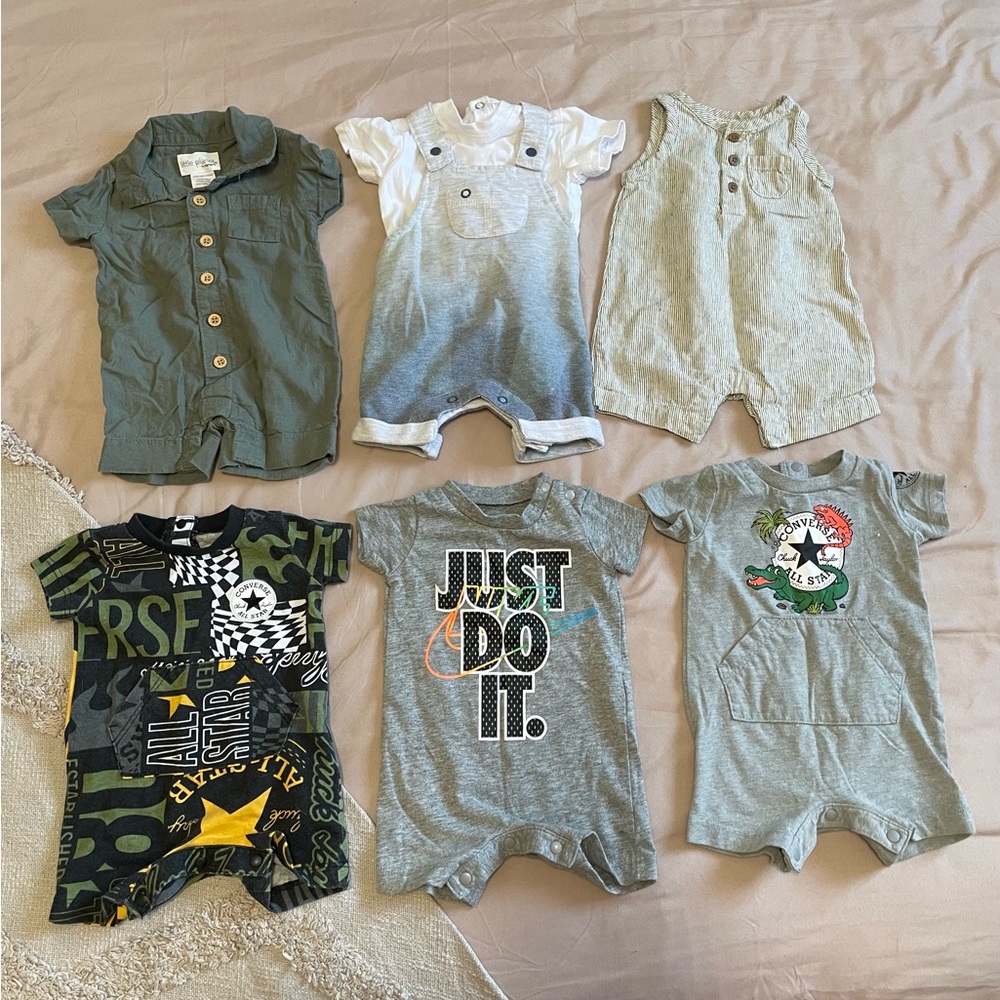 *SOLD*Newborn Summer Outfit Lot